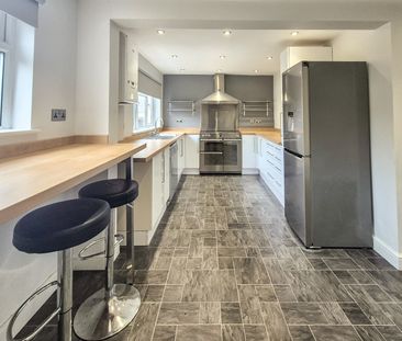 Weaverhead Close, CM6, Dunmow - Photo 3