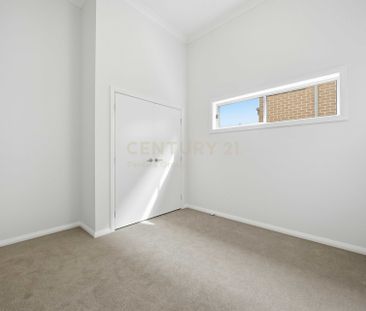 Neatly Presented Family Home - Photo 6