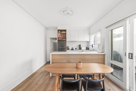 152 Cobden Street, South Melbourne - Photo 2