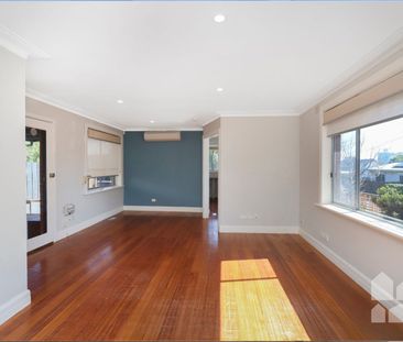 IDEAL LOCATION! - Photo 3