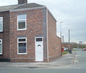2 bedroom end of terrace house to rent - Photo 6