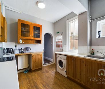 1 bedroom in a house share to rent - Photo 4