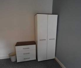 1 bedroom property to rent in Southend On Sea - Photo 6