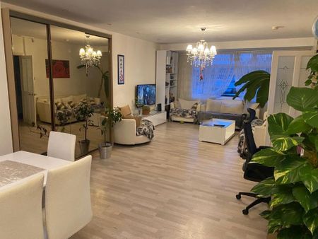 4 bedroom terraced house to rent - Photo 4