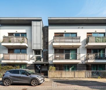 2 bedroom apartment to rent - Photo 2