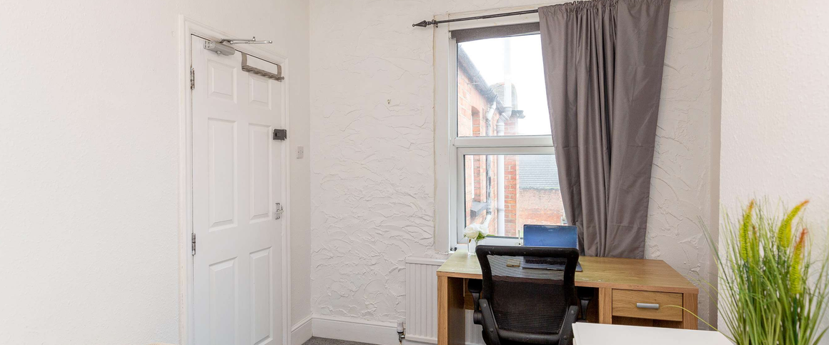 Really Good Rooms - Photo 1