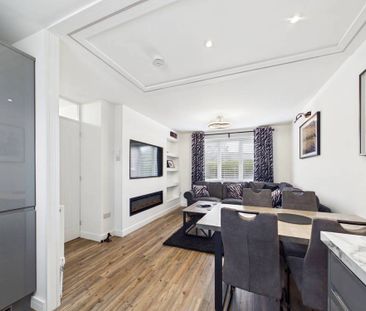 Viceroy Close, Colchester, Essex, CO2 8BQ - Photo 2