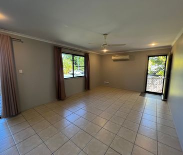1/12 Kennedy Street, South Mackay - Photo 1