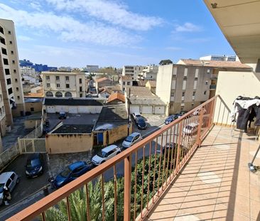 Location Appartement 3 pièces 55m² MARSEILLE 13ème - Photo 3