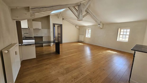 Location Appartement 3 pièces 72m² NARBONNE 11100 - Photo 1