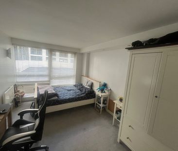 2 Bed Flat, Birmingham, B1 - Photo 3