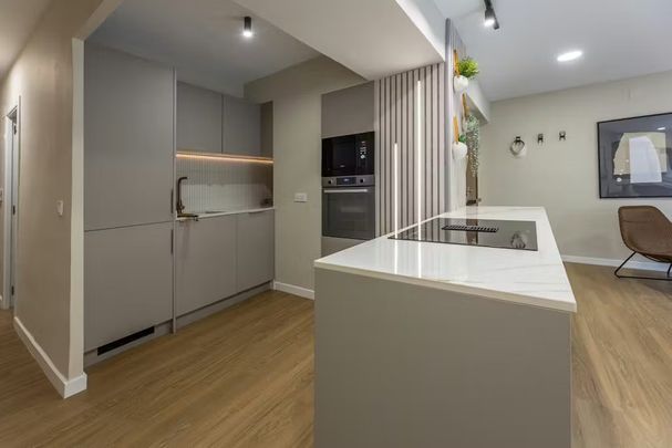 Carrer de Guillem dAnglesola, Valencia, Valencian Community 46022 - Photo 1