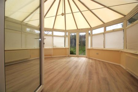 3 bedroom house to rent - Photo 3