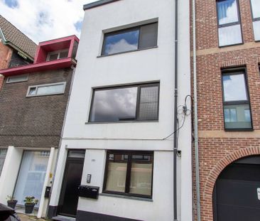 Appartement te huur in Wijnegem voor € 850 met 1 slaapkamer - Photo 3