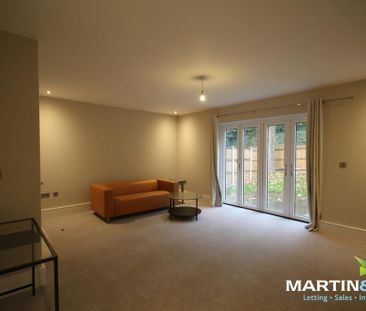 3 bedroom end of terrace house to rent - Photo 1