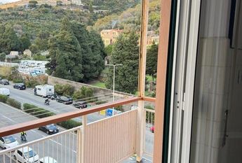 Via sale, Genova, Liguria 16166