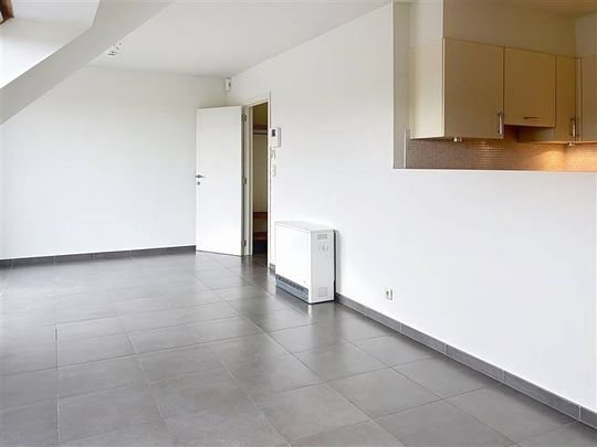 Appartement te huur - Photo 1