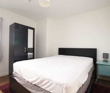 Victoria Road, Govanhill, Glasgow - Photo 6