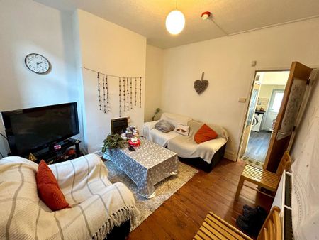 4 bedroom house share to rent - Photo 2