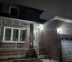 For Lease - 23 Michigan Avenue, Brampton, Ontario - Photo 5