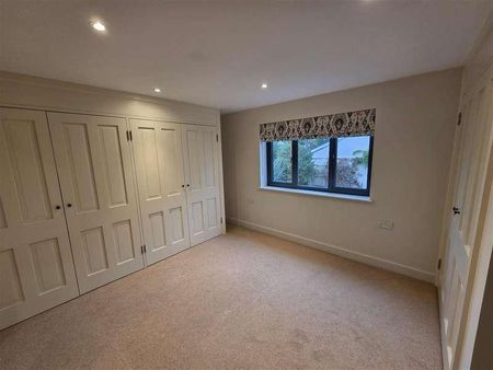 Mylor Bridge, Falmouth, TR11 - Photo 4