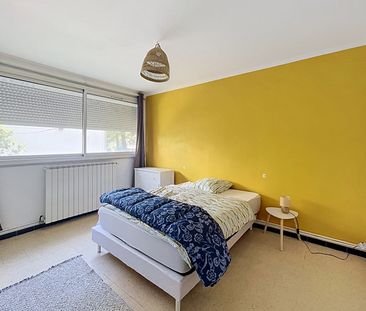 Location Maison 4 pièces 95m² AVIGNON 84000 - Photo 4