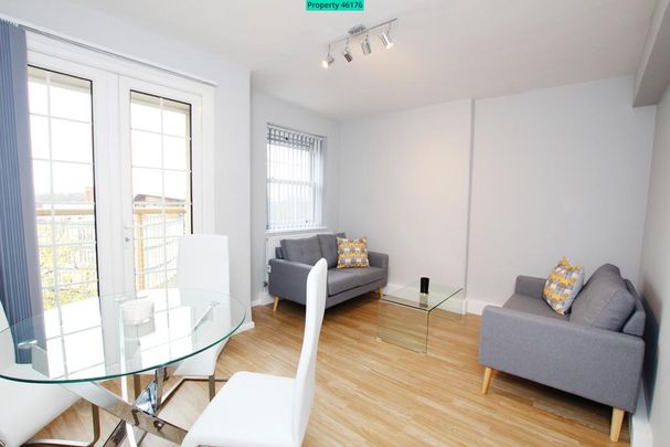 2 bedroom flat to rent - Photo 1