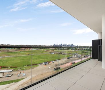 Brand New Luxury Apartment with Racecourse Views in Moonee Ponds - Photo 2