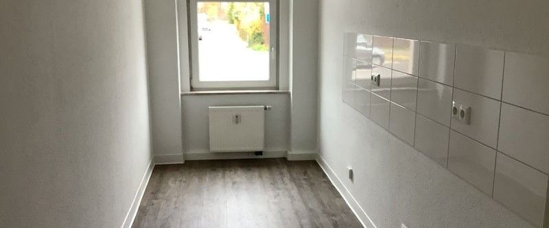 Neue Wohnung, neues Glück! Individuelle 2-Zi.-Wohnung mit Balkon - Photo 1