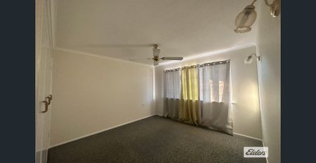 Spacious Home With 2 x Sheds - Photo 5