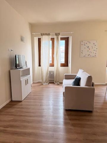 Piazza della Stazione, Florence, Tuscany 50123 - Photo 5