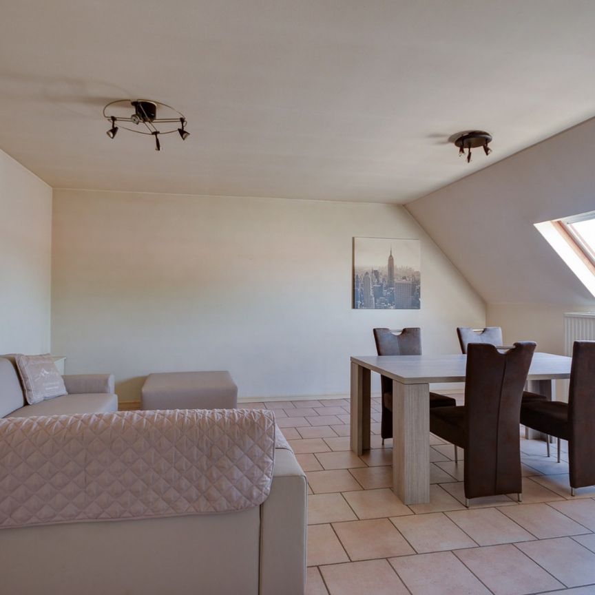 Instapklaar appartement met 2 slaapkamers en lift - Photo 1