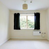 2 BEDROOM Apartment - First Floor - Photo 1