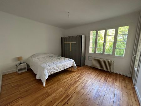 Location Appartement 3 pièces 71m² AGEN 47000 - Photo 4