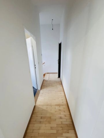 Moderne 2-Zimmer-Garçonnière 66m² mit Einbauküche & Klimaanlage in 1050 Wien mieten! - Foto 3