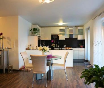 Moderne Erdgeschosswohnung mit Garten in ruhiger Lage - Photo 3