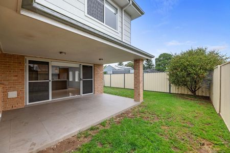Large Family Home in Richmond - Photo 2