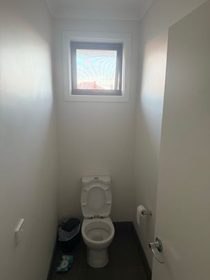 West Footscray - Photo 1