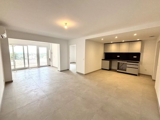Location Appartement 4 pièces 85m² ST ANDRE DE LA ROCHE 06730 - Photo 1