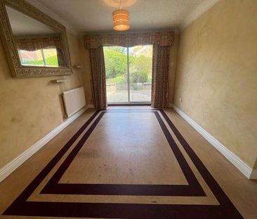 5 bedroom detached house to rent - Photo 1