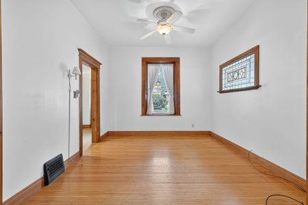 For Lease - 42 McNaughton Street, Cambridge, Ontario - Photo 4