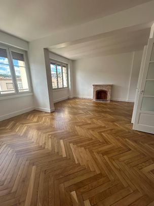 Location Appartement 3 pièces 92m² ST ETIENNE 42100 - Photo 1