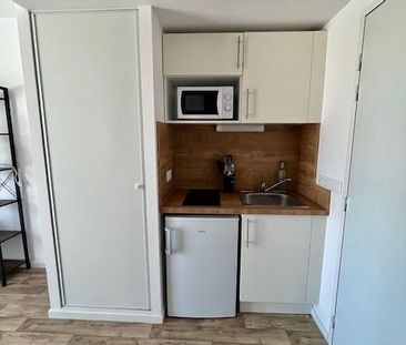 Location Appartement 1 pièce 23m² TROYES 10000 - Photo 1