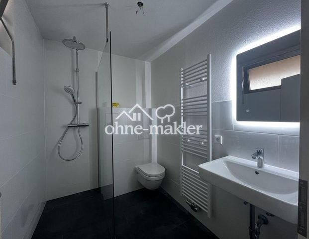 Helle 1-Zimmer-Wohnung mit Balkon & Weitblick ins Grüne - Foto 1