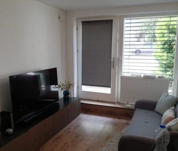 Wohnung mit 2 Etaggen - Photo 1