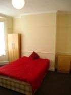 House with 4 Double Bedrooms close to Uni Campuses - Photo 4