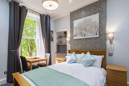 5 Bed Flat, Clerk Street, EH8 - Photo 5