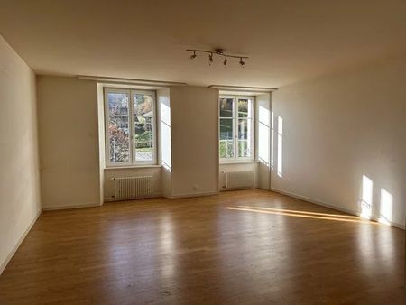 Appartement de 4.5 pièces, d'env. 85m2 au 2ème étage - Photo 2