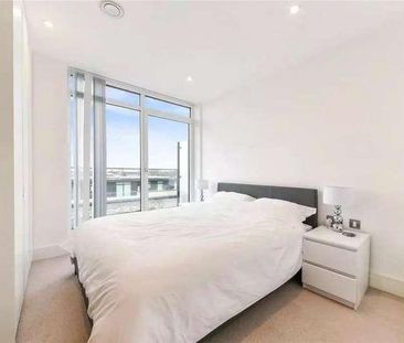 Grove Place, Eltham, London, SE9 - Photo 3