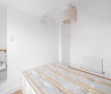 6 bedroom terraced house to rent - Photo 2